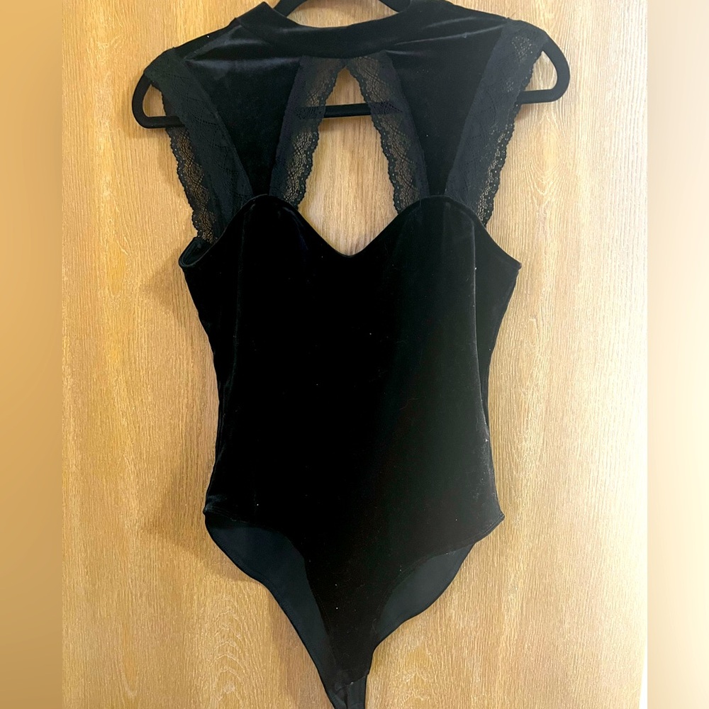 Velvet Lace Detail Bodysuit